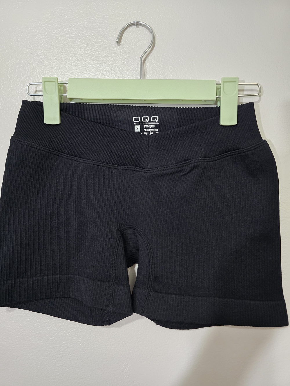 OQQ Black Ribbed High-Rise Bike Shorts